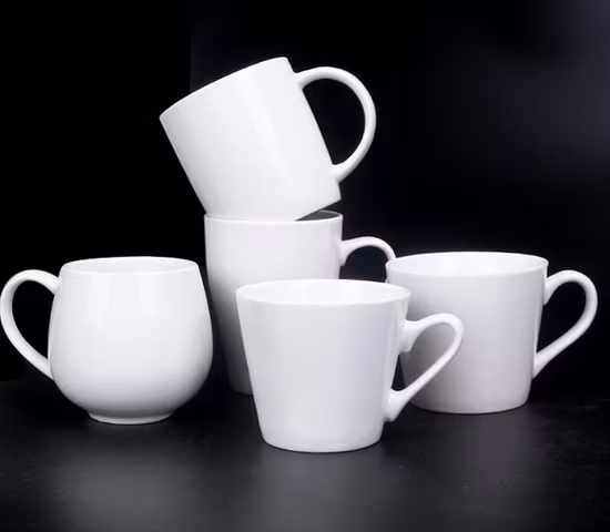 매일을 위한 고품질 호화스러운 전사술 과정 다색 주문을 받아서 만들어진 도자기 세라믹 커피잔 도자기